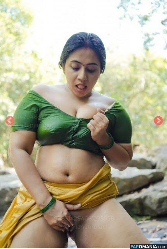 Nila Nambiar / Smera1695 / nilanambiar Nudo OnlyFans  Foto trapelata #12