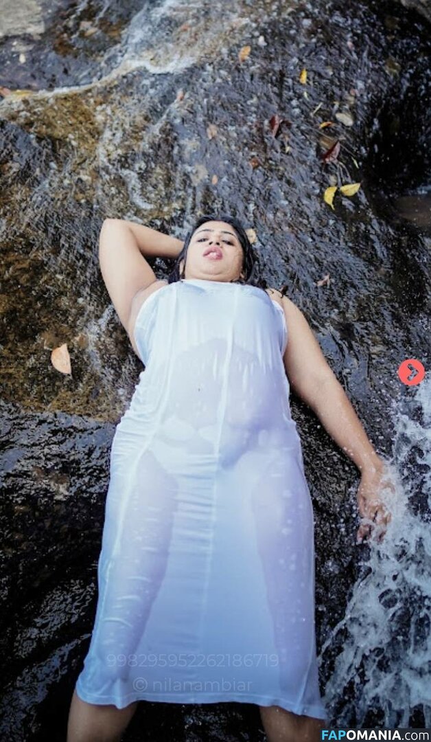 Nila Nambiar / Smera1695 / nilanambiar Nudo OnlyFans  Foto trapelata #27