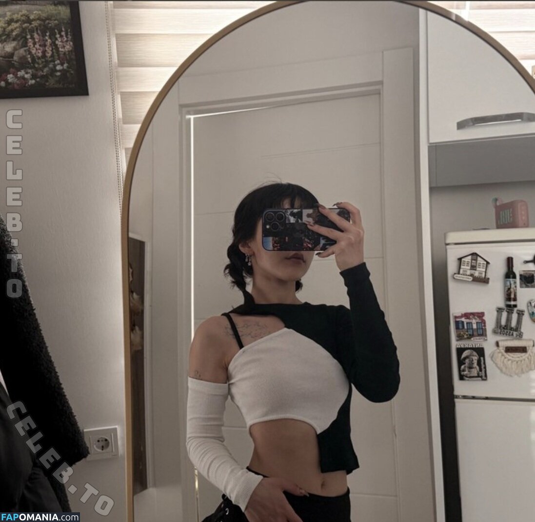 https: / notaysea Nudo OnlyFans  Foto trapelata #12