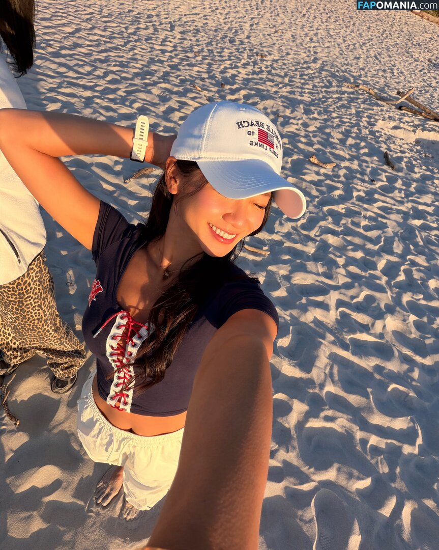 Novita Lam / novitalam Nudo OnlyFans  Foto trapelata #2