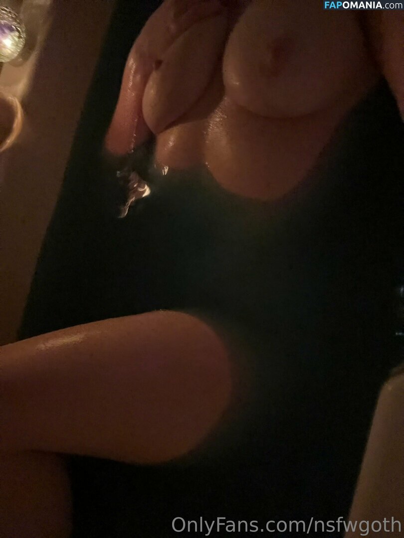 gothg0blin / nsfwgoth / nsfwgothicfurry Nudo OnlyFans  Foto trapelata #8