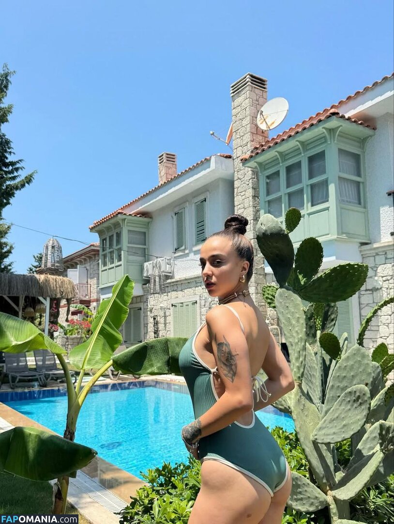 Nurseli Aksoy / https: / punknurseli Nudo OnlyFans  Foto trapelata #20