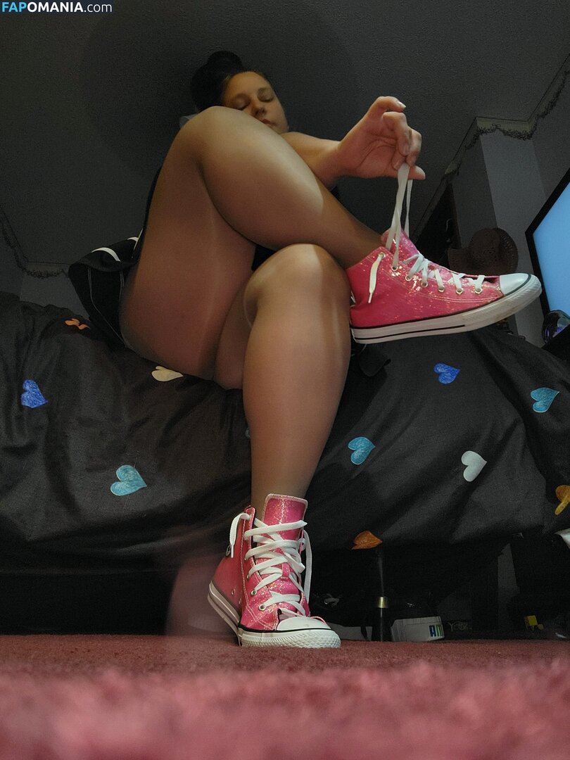 Nylonsandsocks / nylon_and_socks Nudo OnlyFans  Foto trapelata #4