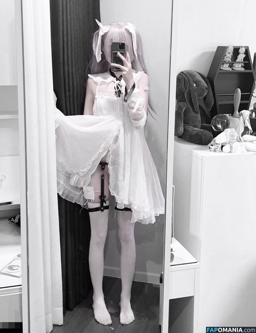 Nyo_nyenya / cjw010615 / cjw010615... / https: / moemoedevil_rain / moemoedevil_rain... / nyonye_nya Nudo OnlyFans  Foto trapelata #15