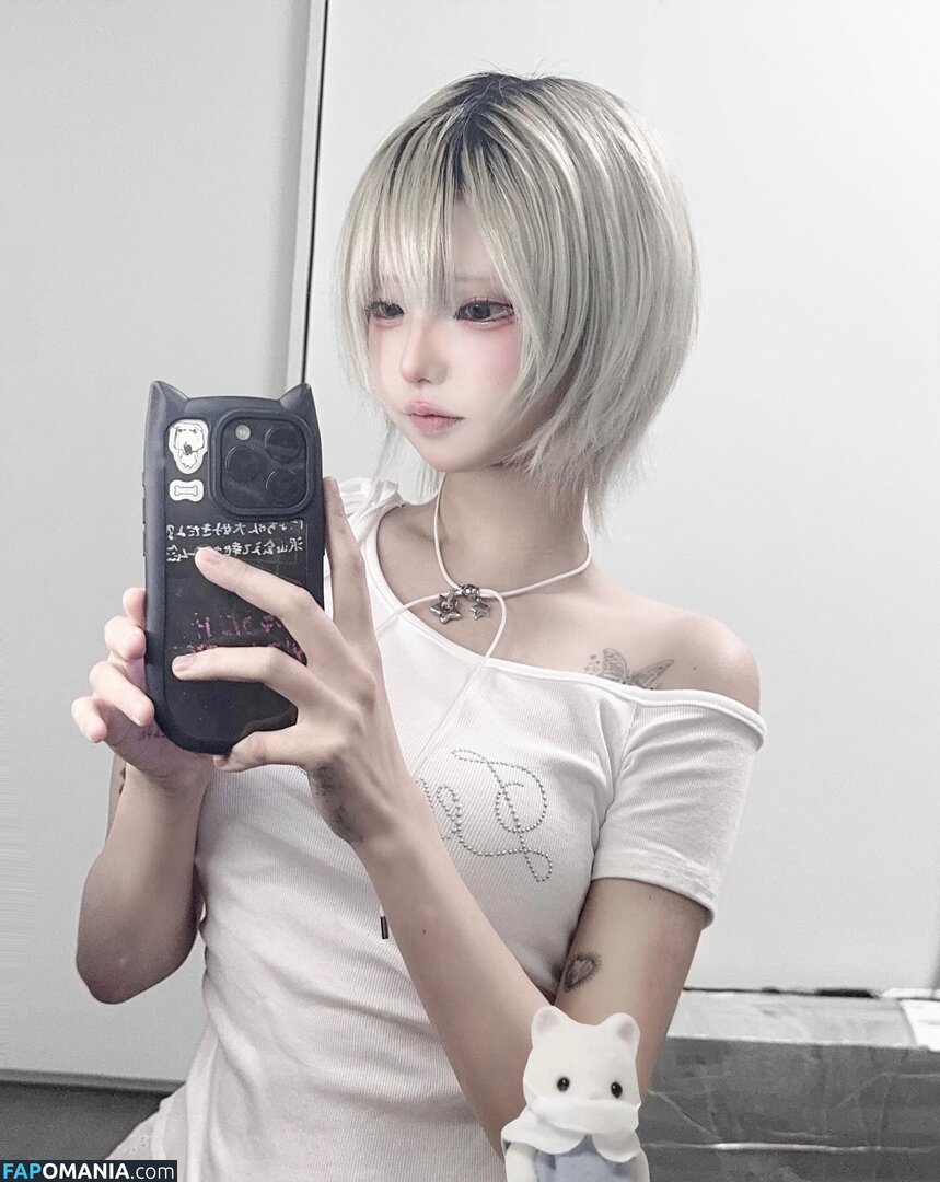 Nyo_nyenya / cjw010615 / cjw010615... / https: / moemoedevil_rain / moemoedevil_rain... / nyonye_nya Nudo OnlyFans  Foto trapelata #49