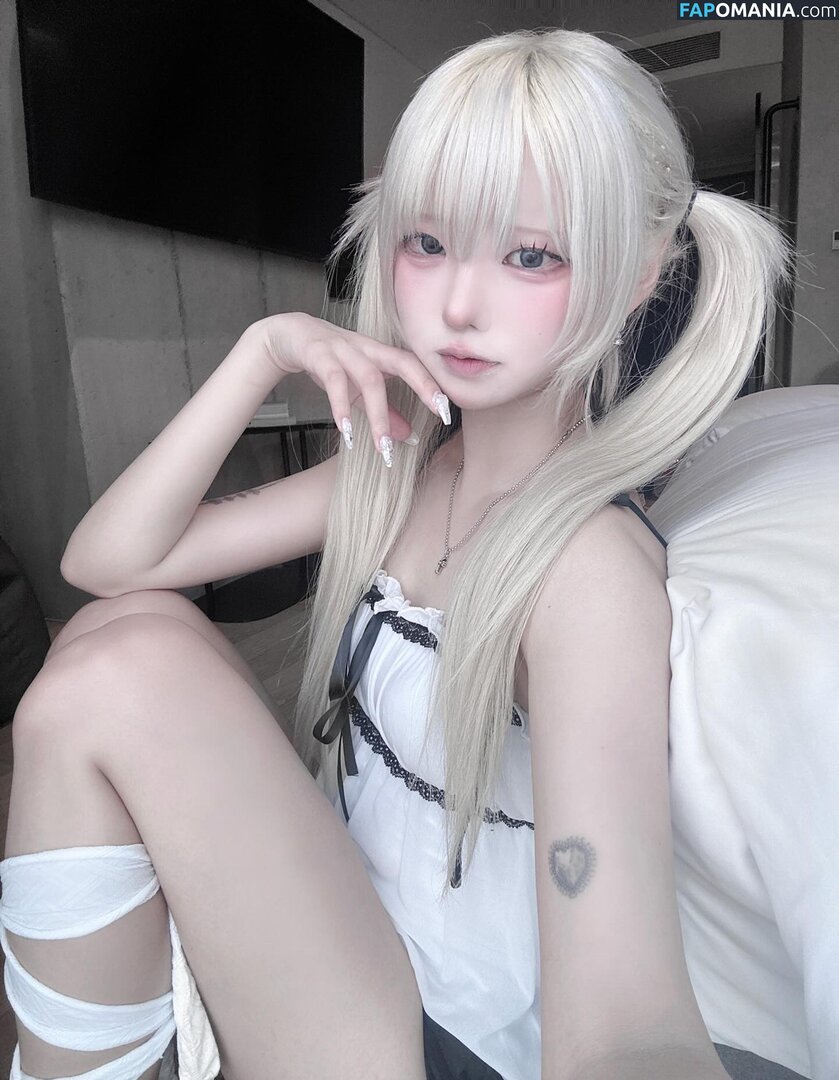 Nyo_nyenya / cjw010615 / cjw010615... / https: / moemoedevil_rain / moemoedevil_rain... / nyonye_nya Nudo OnlyFans  Foto trapelata #51