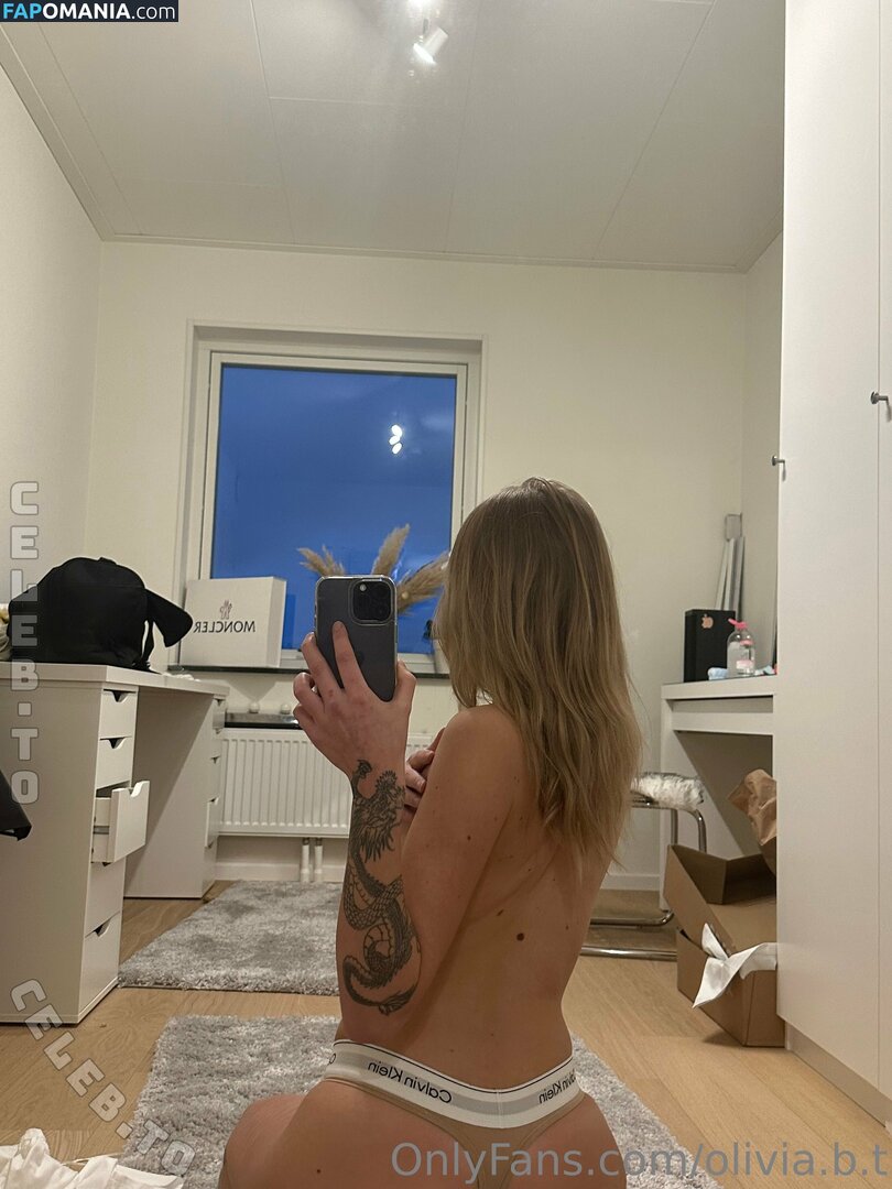 Olivia Tollesson / oliviabt2002 / omiviaatollesson Nudo OnlyFans  Foto trapelata #10