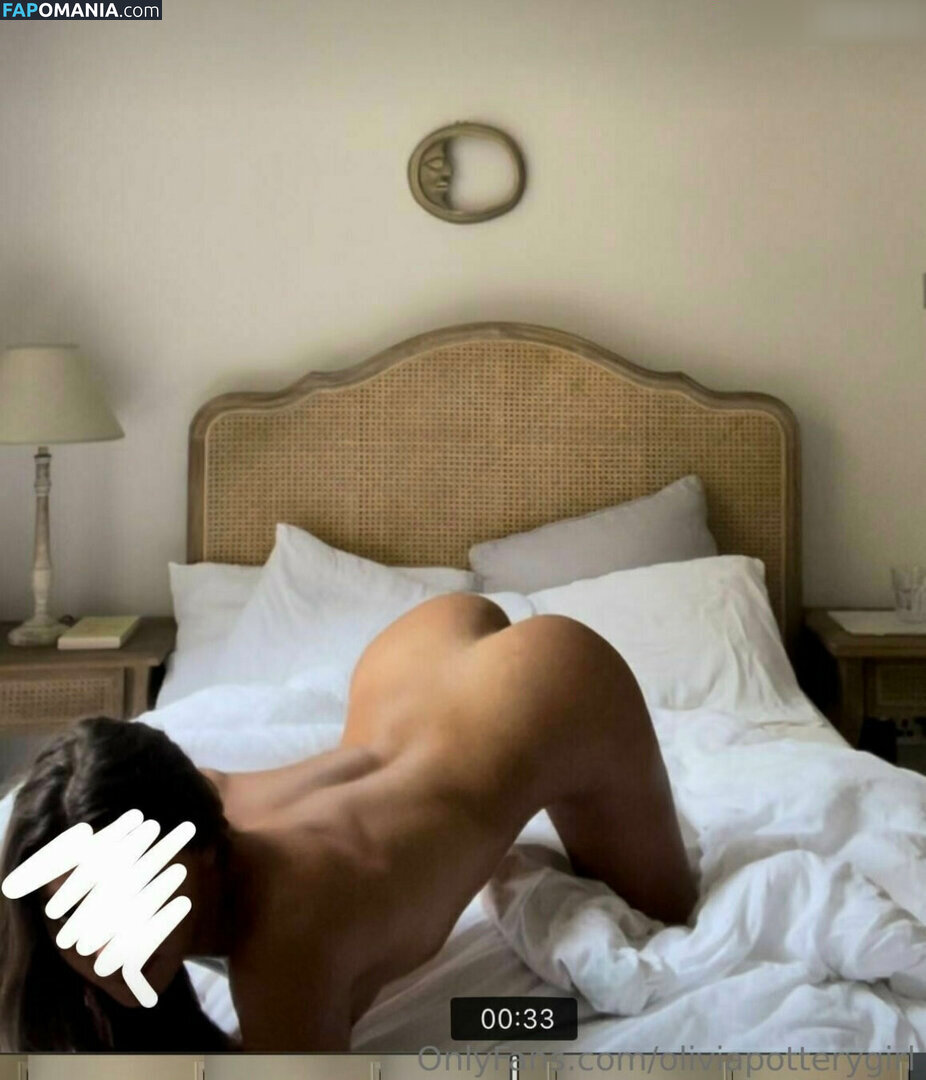 Olivia Webb / Potterygirl / oliviahamerwebb / oliviapotterygirl Nudo OnlyFans  Foto trapelata #8