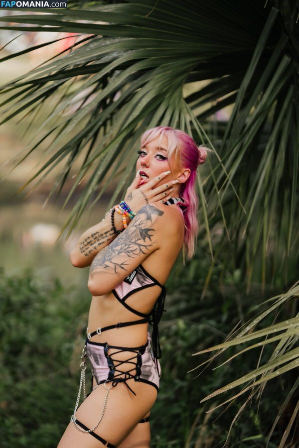 chloeblackz / onevegetabletwo Nudo OnlyFans  Foto trapelata #3