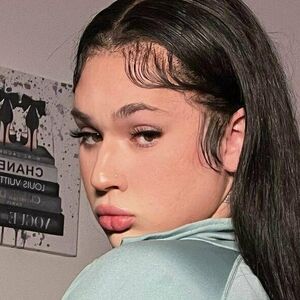 onlymaiaclayre
