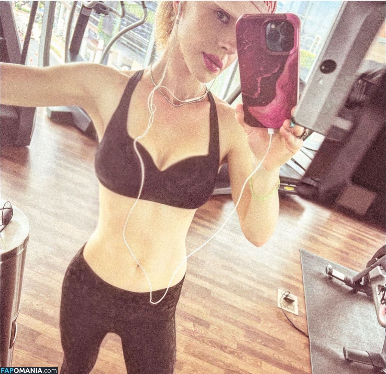 Orianthi / iamorianthi Nudo OnlyFans  Foto trapelata #8