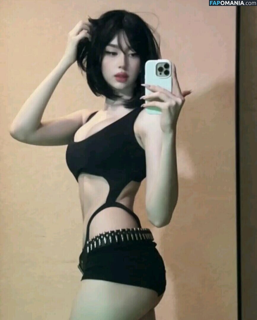 Pelmentoschan / pelmentossschaan Nudo OnlyFans  Foto trapelata #5