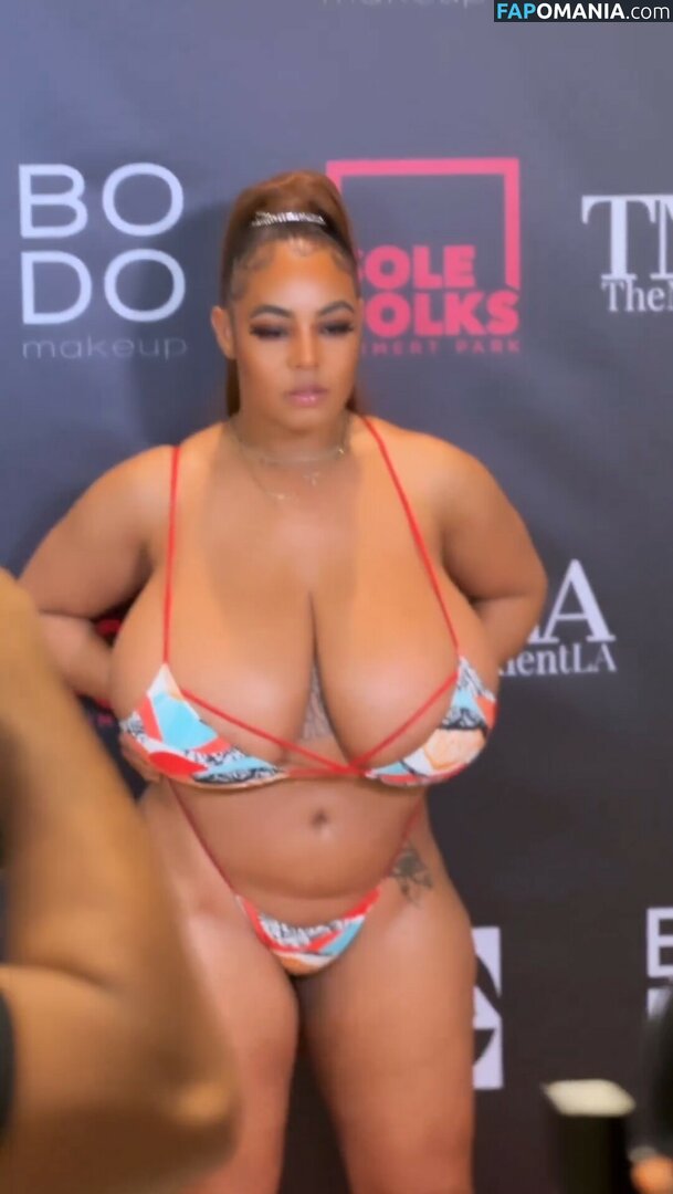 Persephanii / officialpersephanii Nudo OnlyFans  Foto trapelata #4