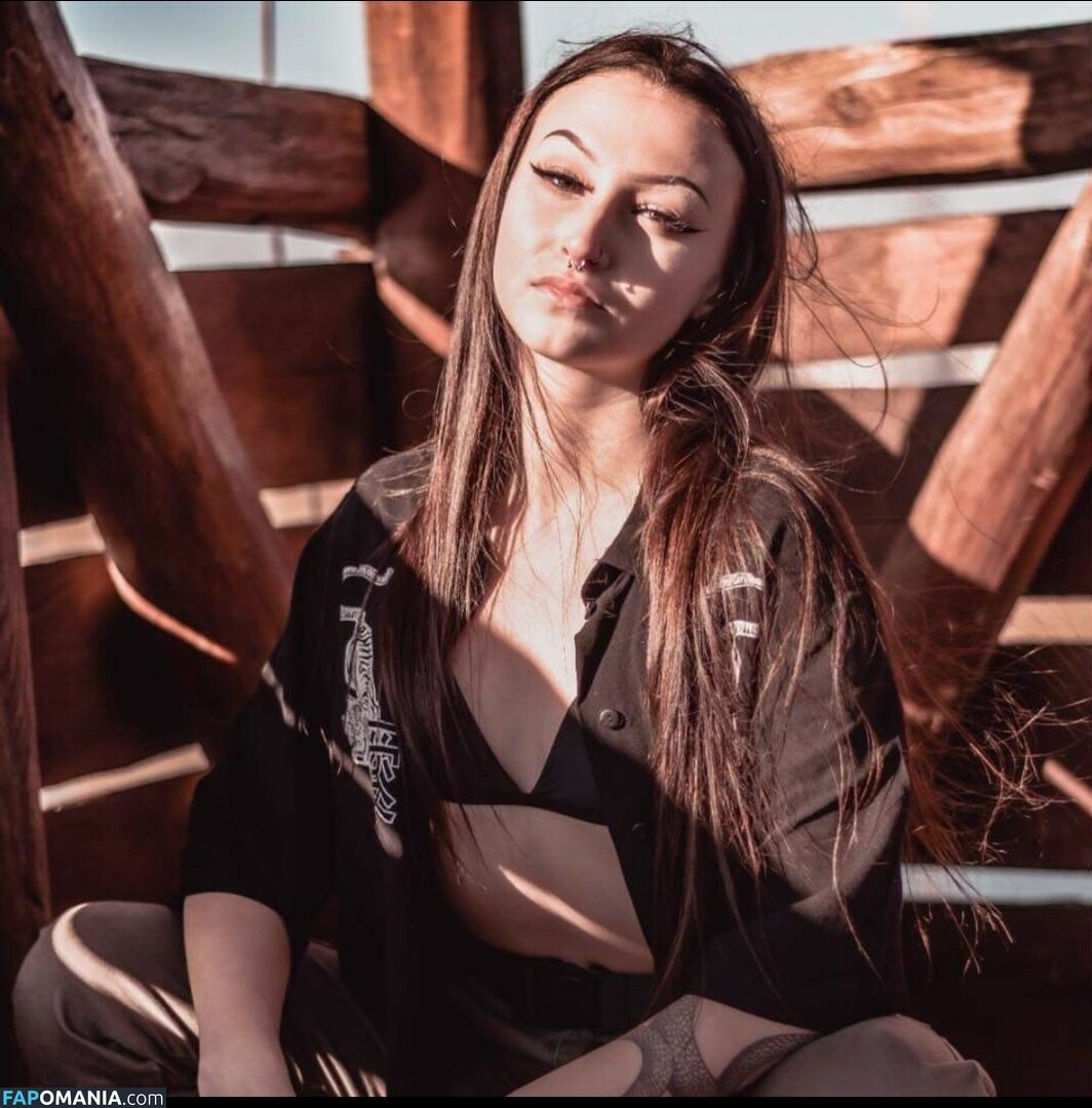 amator_csajok / f.lillaa / petratimea Nudo OnlyFans  Foto trapelata #1099