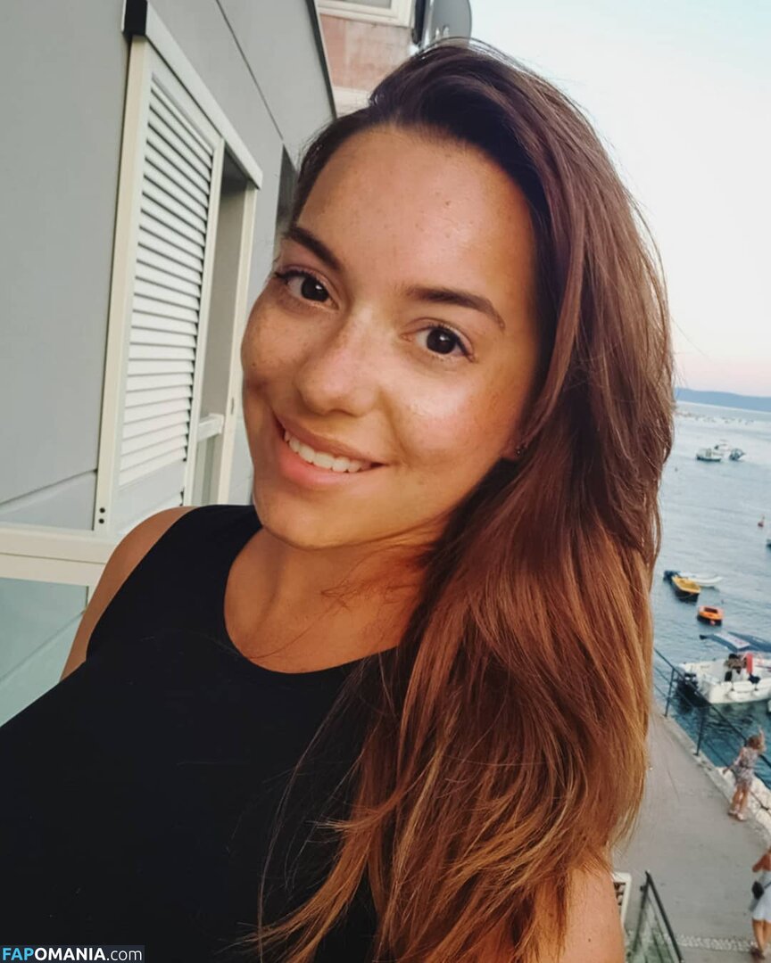 amator_csajok / f.lillaa / petratimea Nudo OnlyFans  Foto trapelata #2684