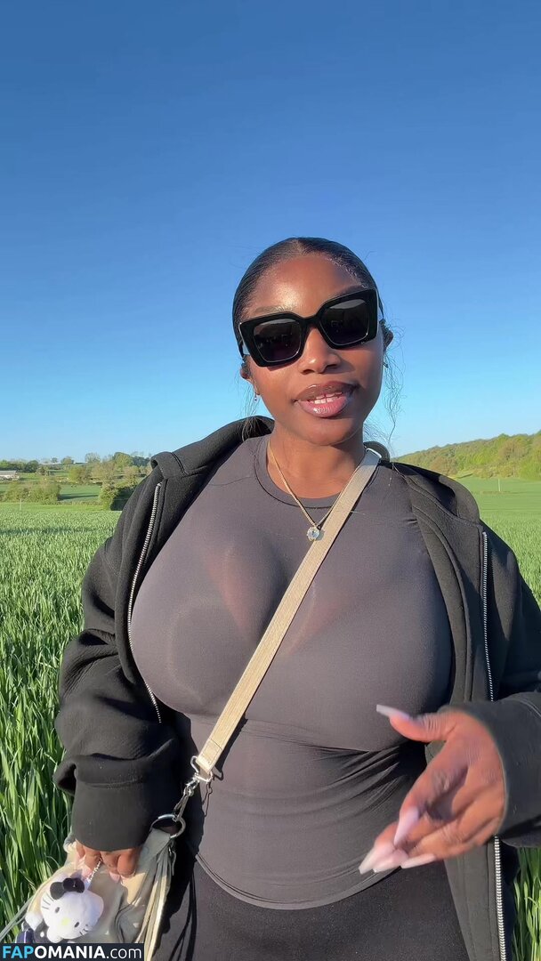 Pixiehann Nudo OnlyFans  Foto trapelata #2