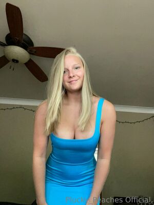 pluckypeaches
