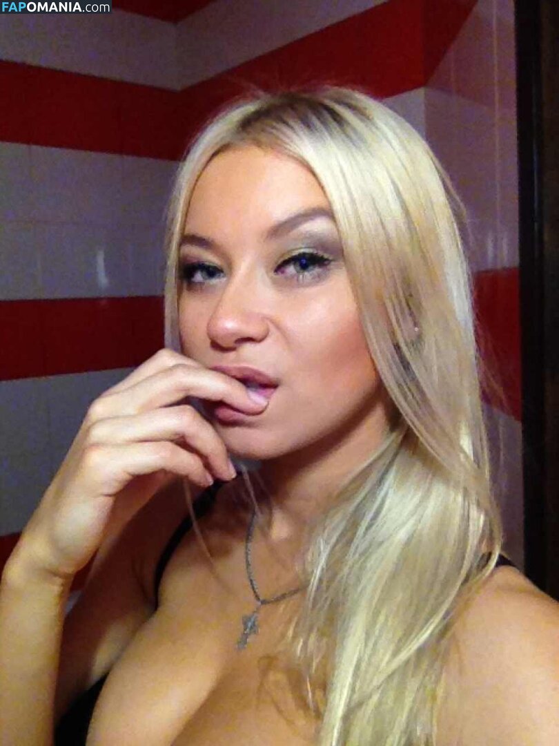 Polina Logunova / polinalogunova / Полина Логунова Nudo OnlyFans  Foto trapelata #12