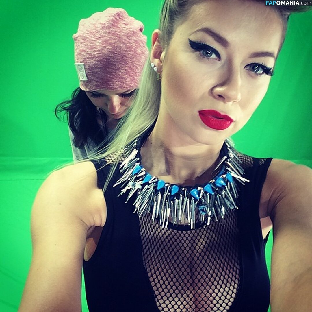 Polina Logunova / polinalogunova / Полина Логунова Nudo OnlyFans  Foto trapelata #24