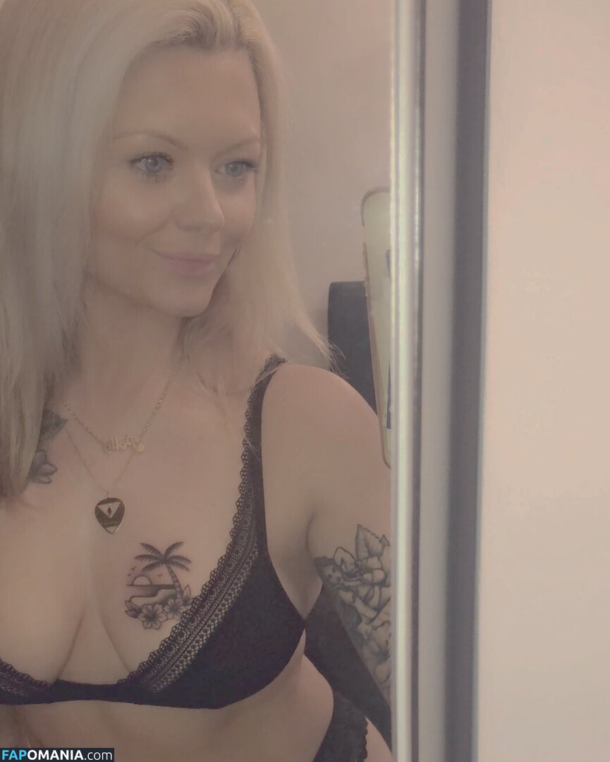 Darts / Polly James / pollyjames Nudo OnlyFans  Foto trapelata #7