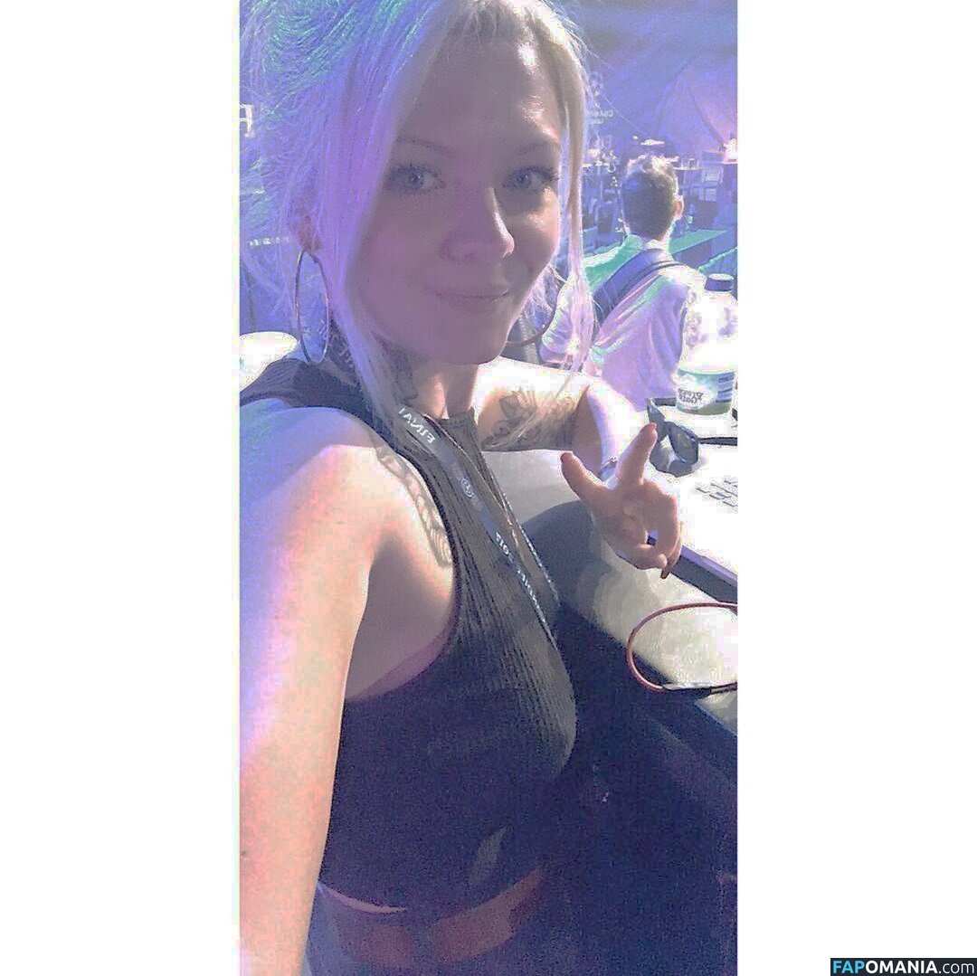 Darts / Polly James / pollyjames Nudo OnlyFans  Foto trapelata #14