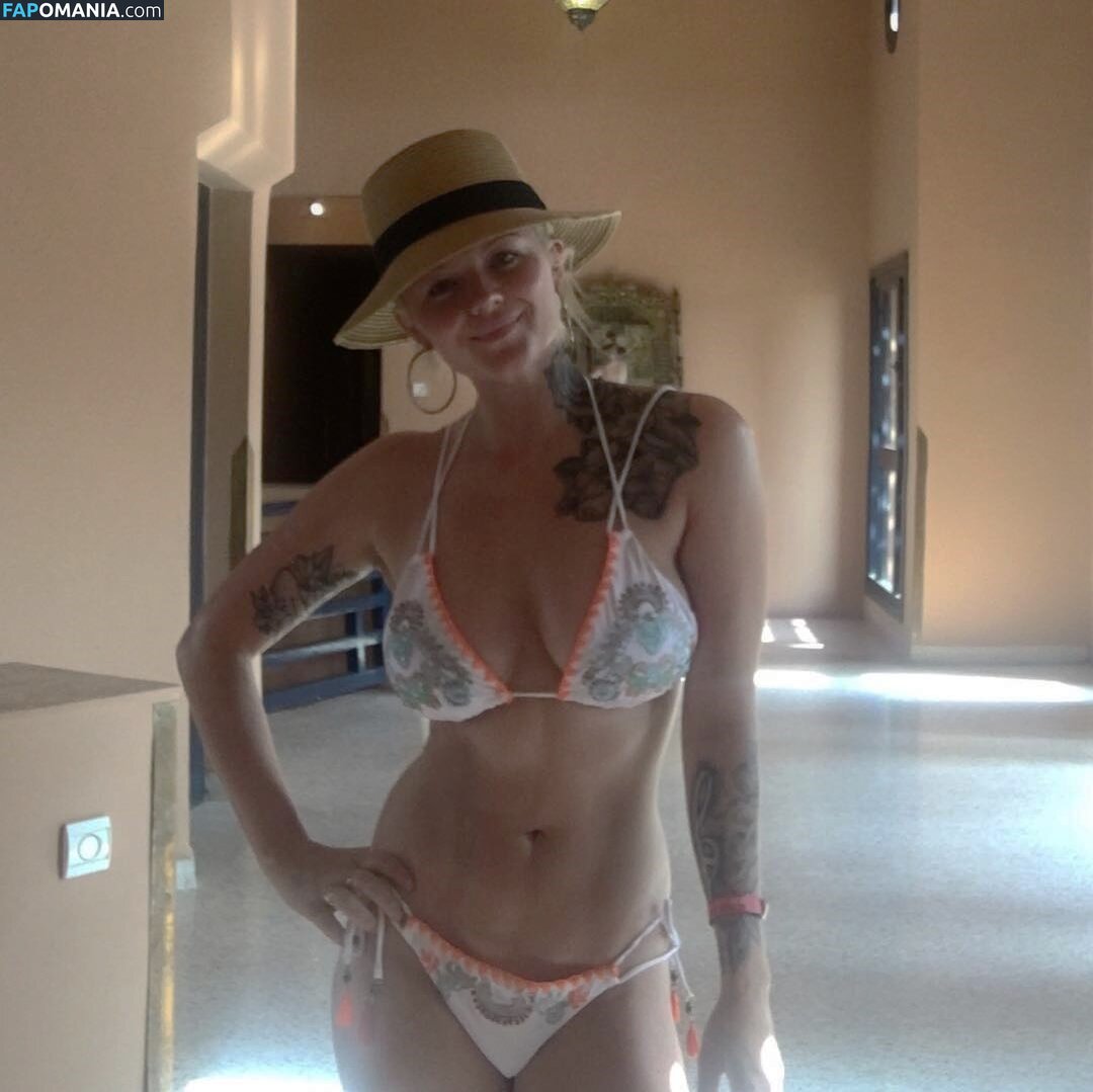 Darts / Polly James / pollyjames Nudo OnlyFans  Foto trapelata #16