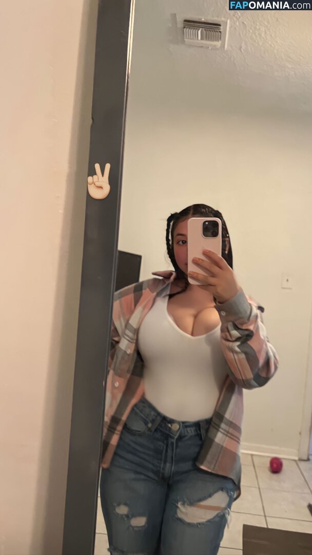 babyemilyver / princessemily / princesssaaemily Nudo OnlyFans  Foto trapelata #13