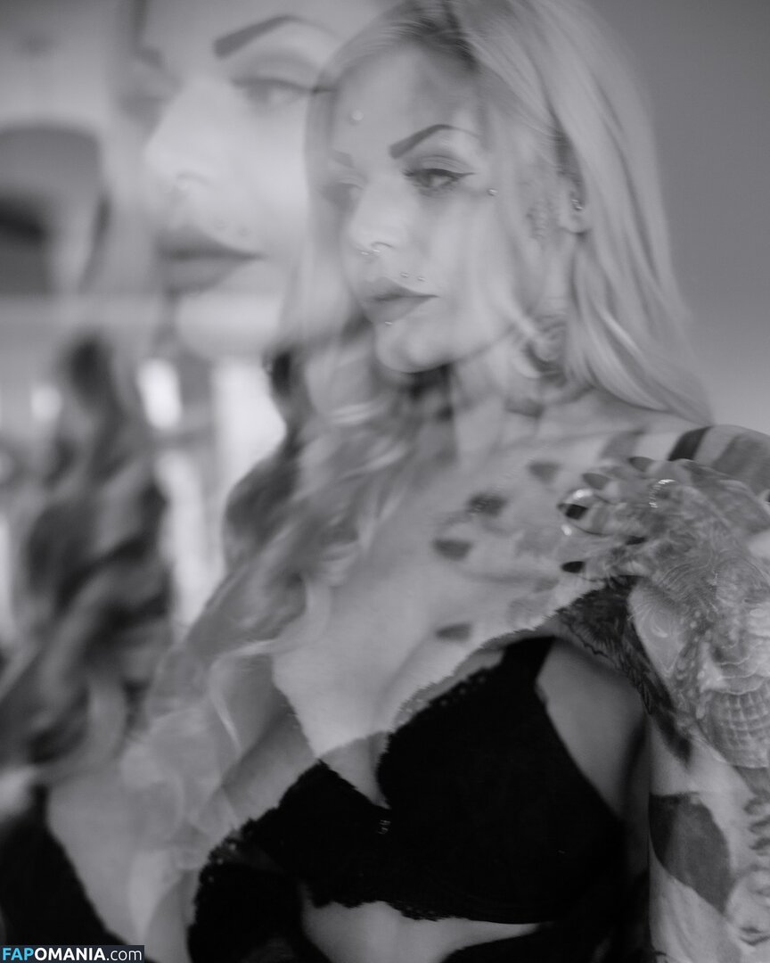 Pure.horror Nudo OnlyFans  Foto trapelata #16