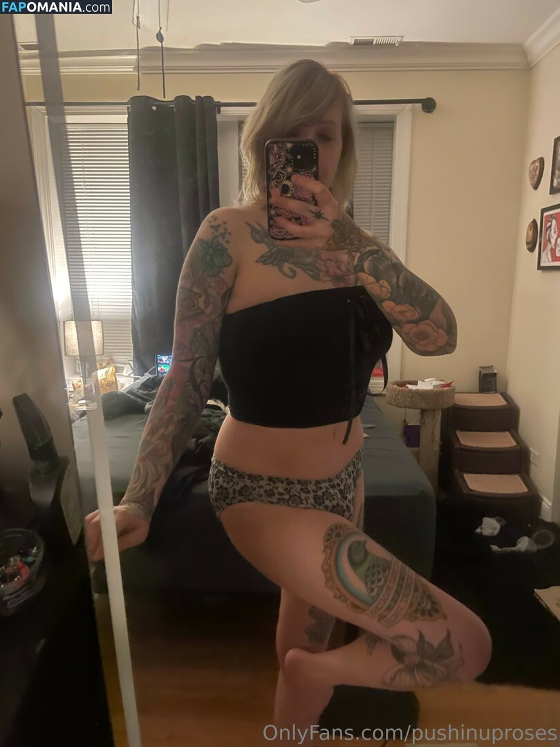 PushingUpRoses / https: / pushinuproses Nudo OnlyFans  Foto trapelata #157