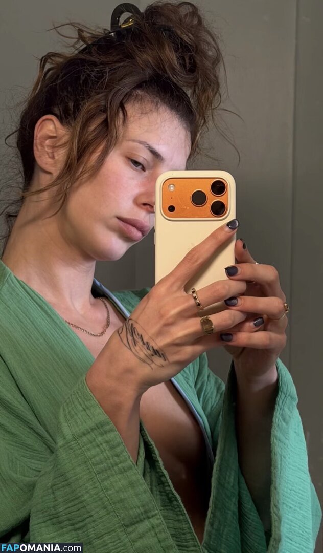QENDRESALDN / Qendresa / https: / whereisqendresa Nudo OnlyFans  Foto trapelata #13