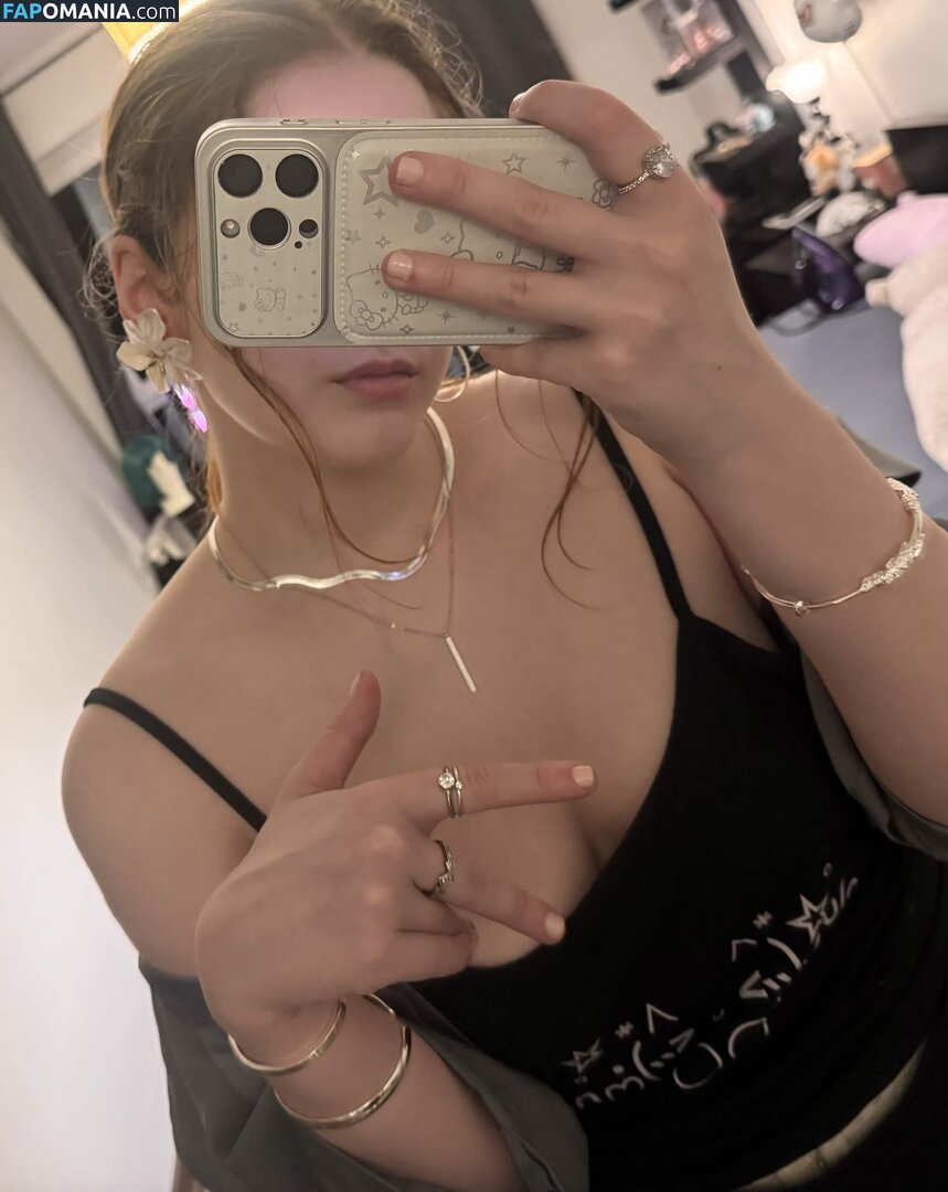 Qiandaiyiyu / Qiandai以宇 / https: Nudo OnlyFans  Foto trapelata #47