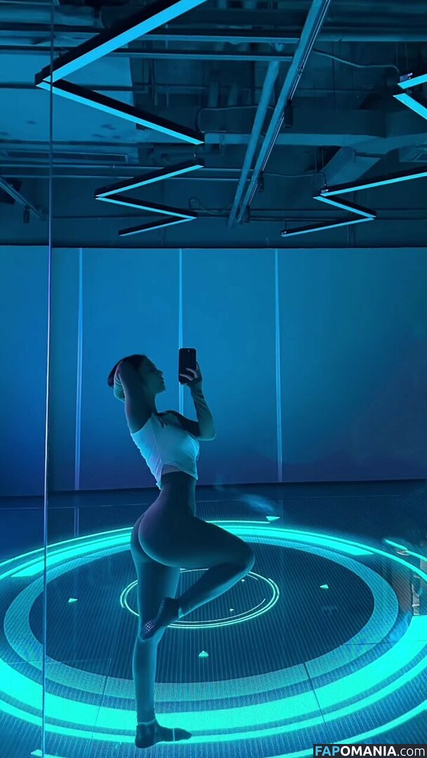  / Qiaoniu / QiaoniuTT / qiaoniu_tt / 俏妞qiaoniu / 俏妞qiaoniuTT Nudo OnlyFans  Foto trapelata #3509