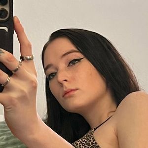 Queen_etimy