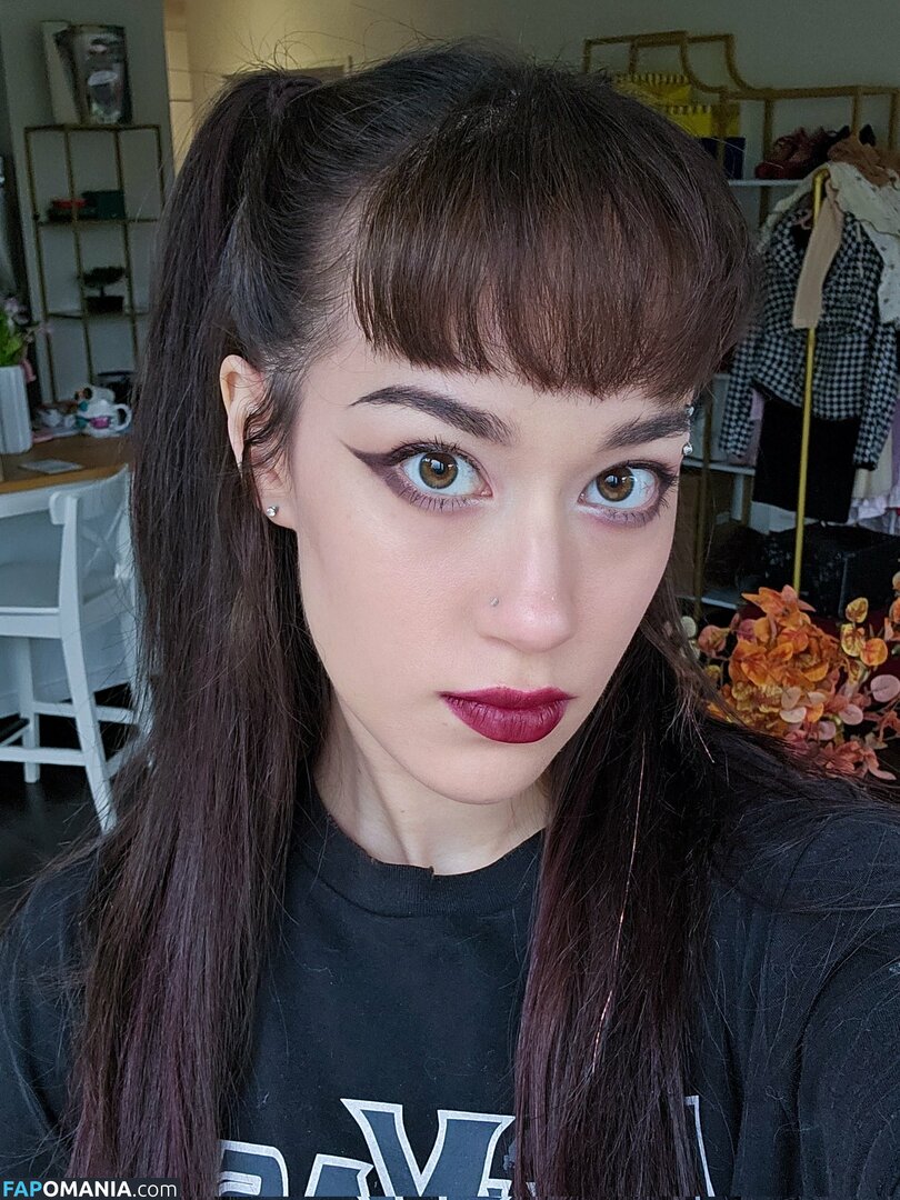 Queen Tofu Games / QueenTofu / Tofu_games / babytofu / https: Nudo OnlyFans  Foto trapelata #445