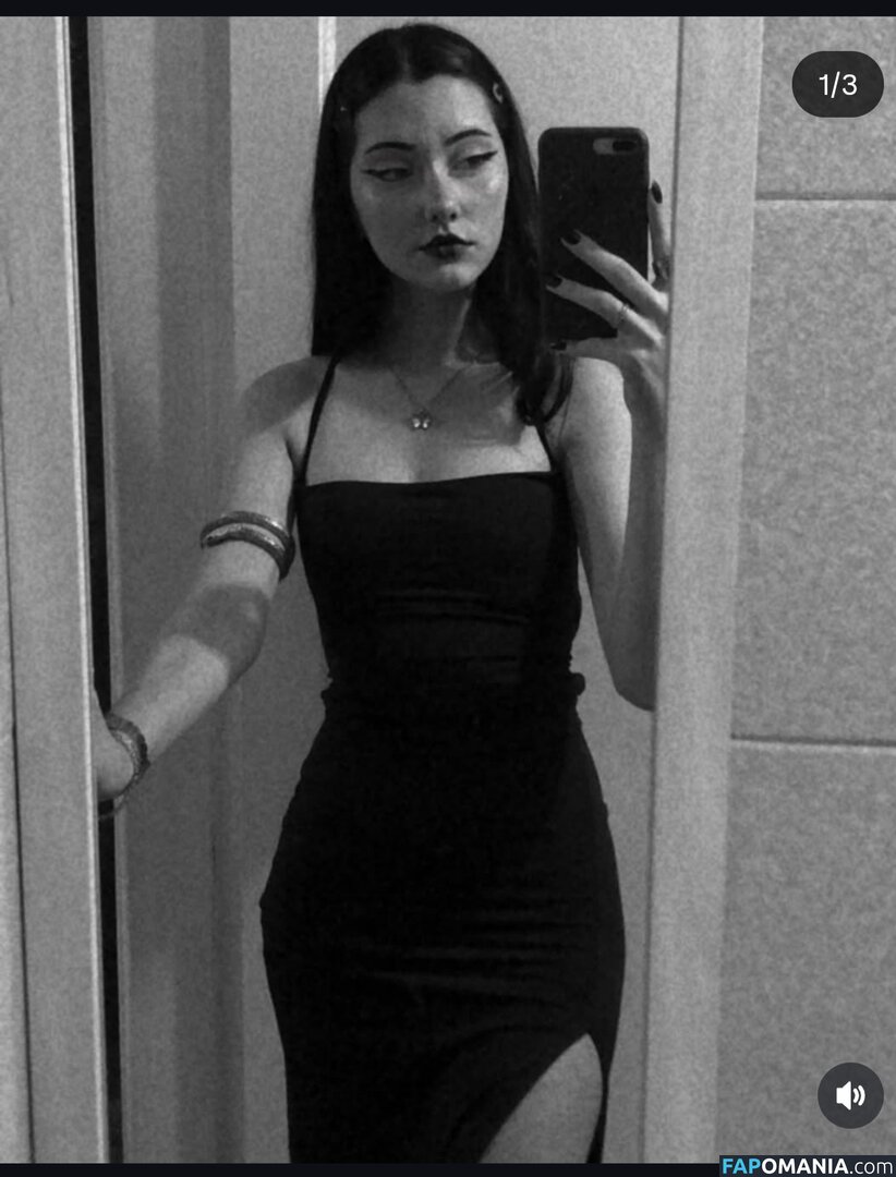 &Quot;Quem É Essa&Quot; Pesquise Nomes Aqui. / GallMonica80892 / https: Nudo OnlyFans  Foto trapelata #56