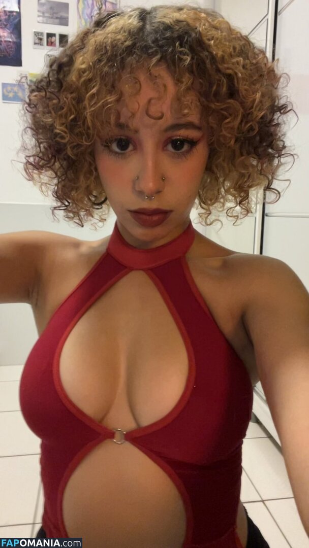 RamonaDods / Ramonafods / https: / pudimde4leites Nudo OnlyFans  Foto trapelata #1