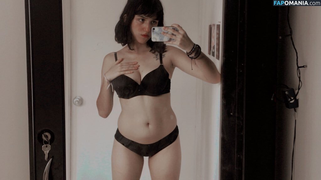 girlwithdragontat / ramonalothbrok Nudo OnlyFans  Foto trapelata #6