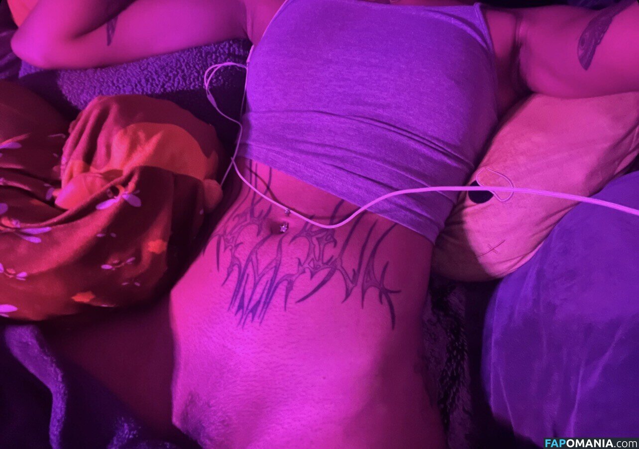 RATBAE444 / raebaee94 / raybae._ Nudo OnlyFans  Foto trapelata #6