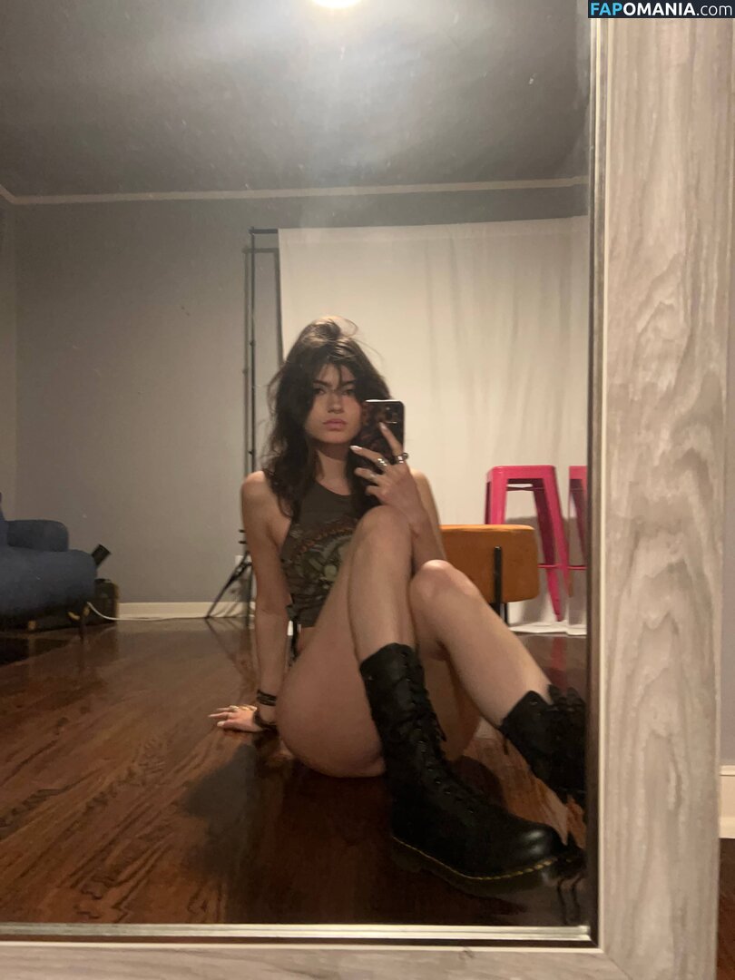 RawrReeXD  / RawrReeXD / Rorey / rawrreexd Nudo OnlyFans  Foto trapelata #3