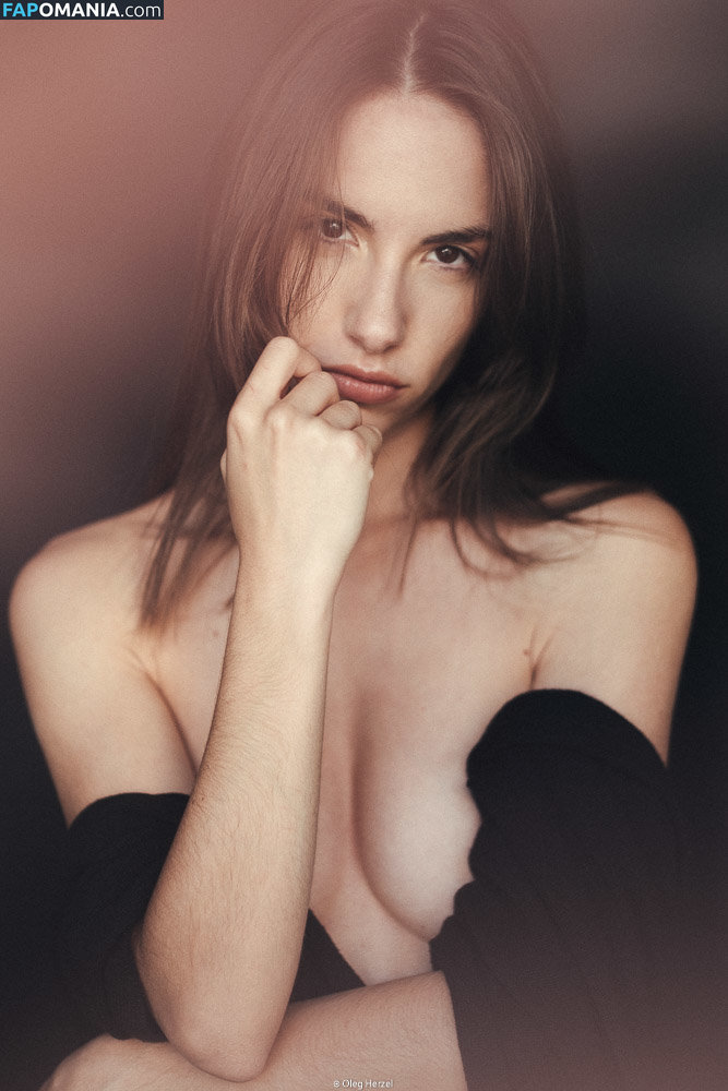 Rebecca Bagnol / _rebeccabagnol / bagnolrebecca / rebeccacambria_free Nudo OnlyFans  Foto trapelata #34