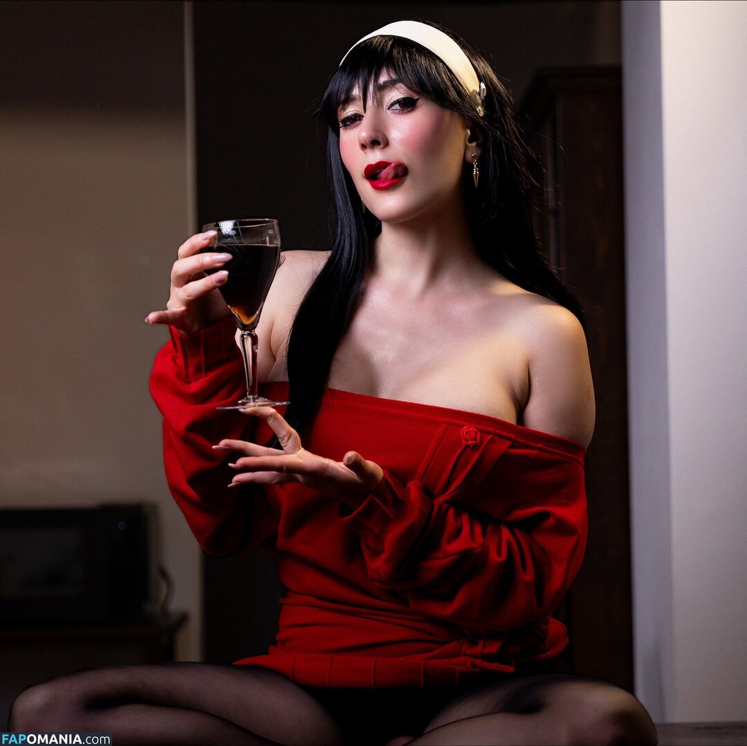 Regina / Regina_Cosplay / regina.cosplay Nudo OnlyFans  Foto trapelata #7