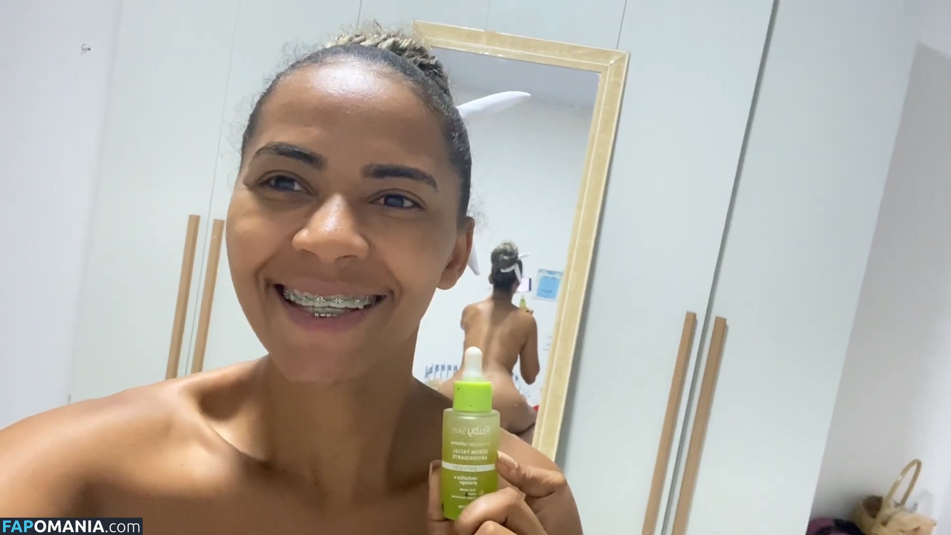 Renata Souza / Rezinha Youtuber / renataoficial1 / rezinhaexcluxivo Nudo OnlyFans  Foto trapelata #1