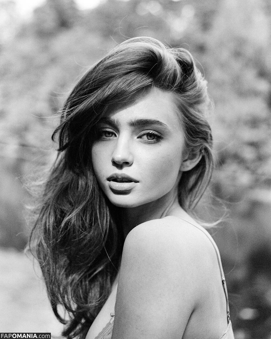 Renata Ri / Renatarii / renata_ri / renatarrii Nudo OnlyFans  Foto trapelata #710