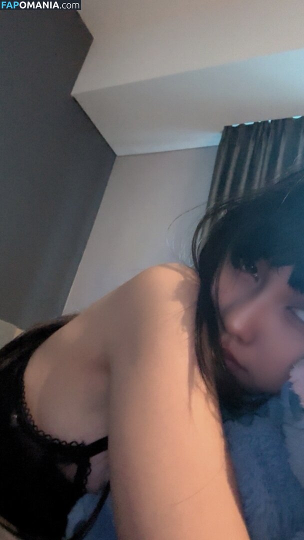 https: / notriissaaa / risaatjan Nudo OnlyFans  Foto trapelata #1