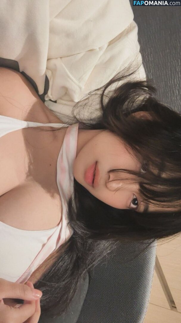 https: / notriissaaa / risaatjan Nudo OnlyFans  Foto trapelata #17