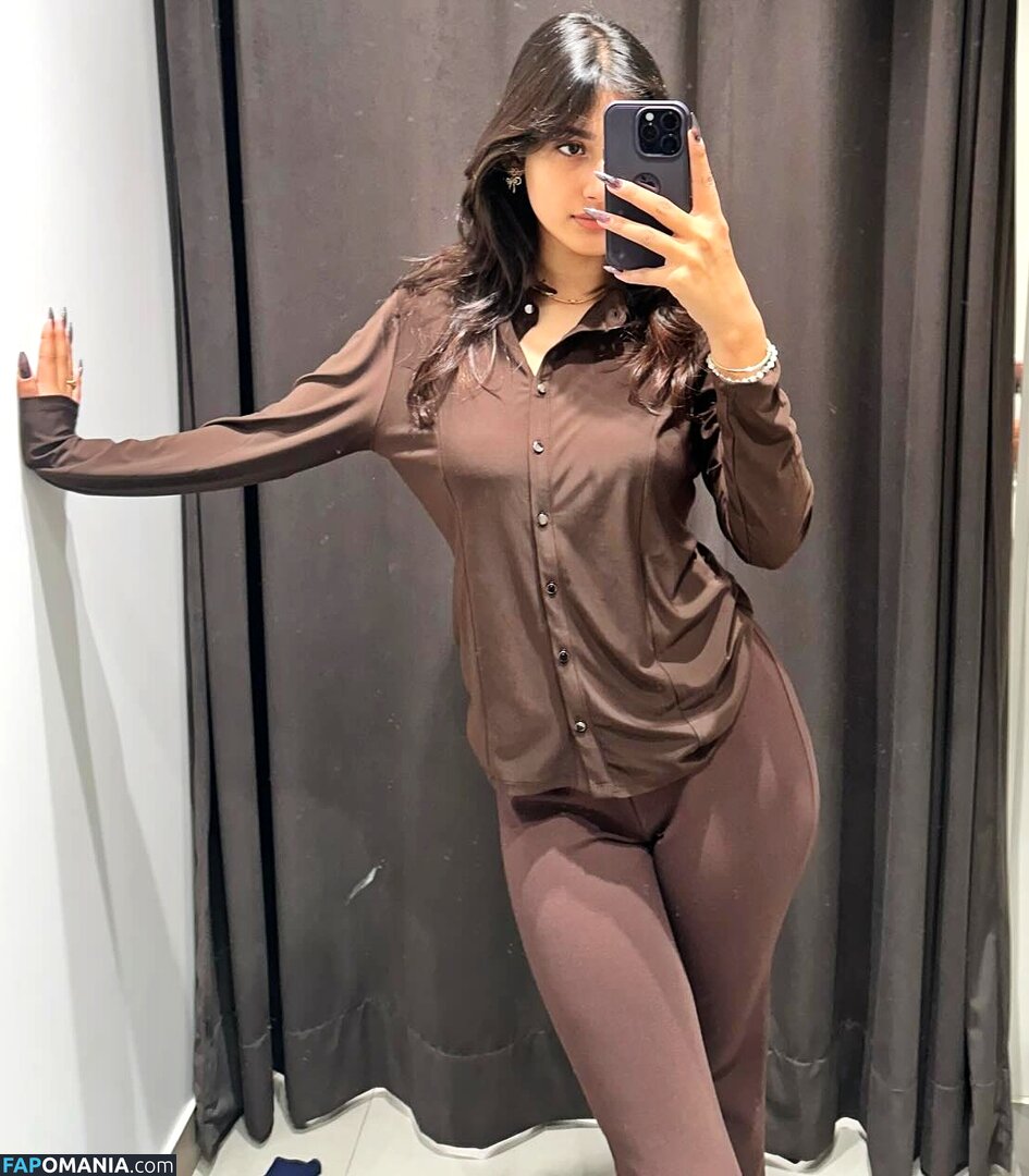 Ritika Kharel / __riteeka / _riteeka7 / riteeka Nudo OnlyFans  Foto trapelata #22