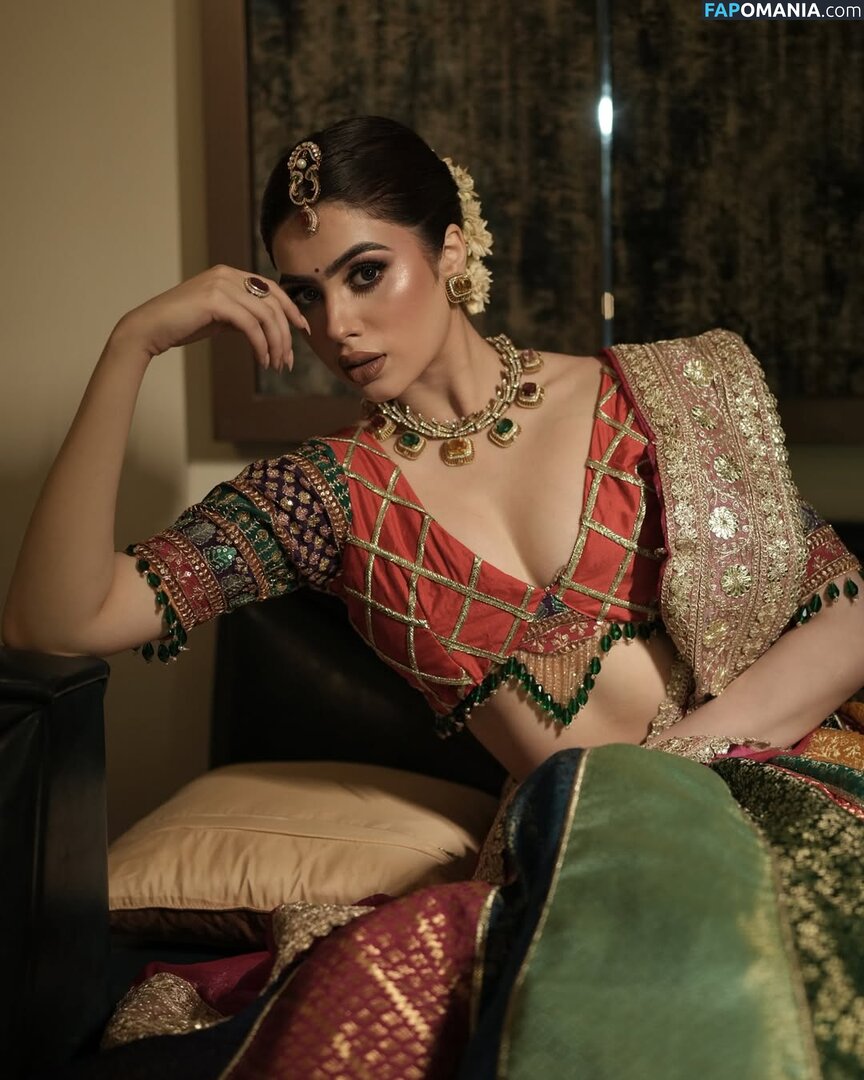 Riva Arora / https: / riva.arora.1 / riva.aroraofficial / rivarora_ Nudo OnlyFans  Foto trapelata #8