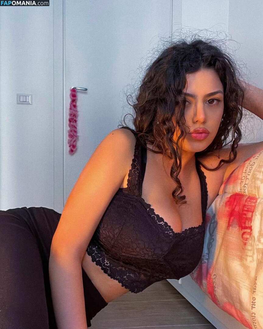 Roberta / morehopeful88 / robertafranco Nudo OnlyFans  Foto trapelata #1
