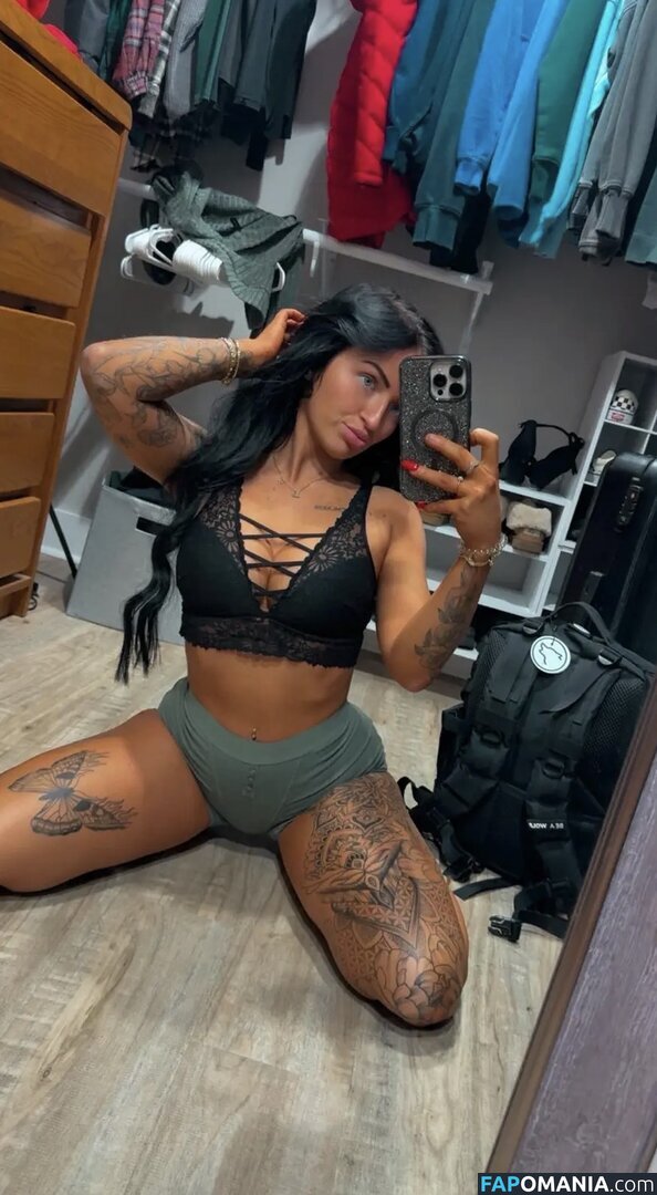 Petitetattedplati / Ronika Eskins / ronika_eskins Nudo OnlyFans  Foto trapelata #8
