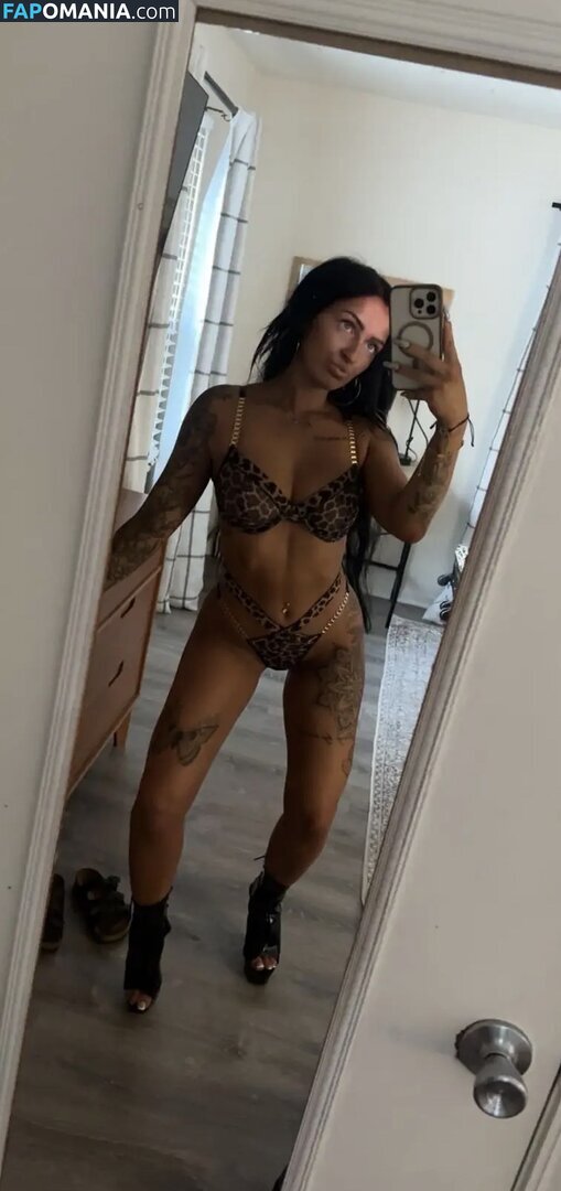 Petitetattedplati / Ronika Eskins / ronika_eskins Nudo OnlyFans  Foto trapelata #14